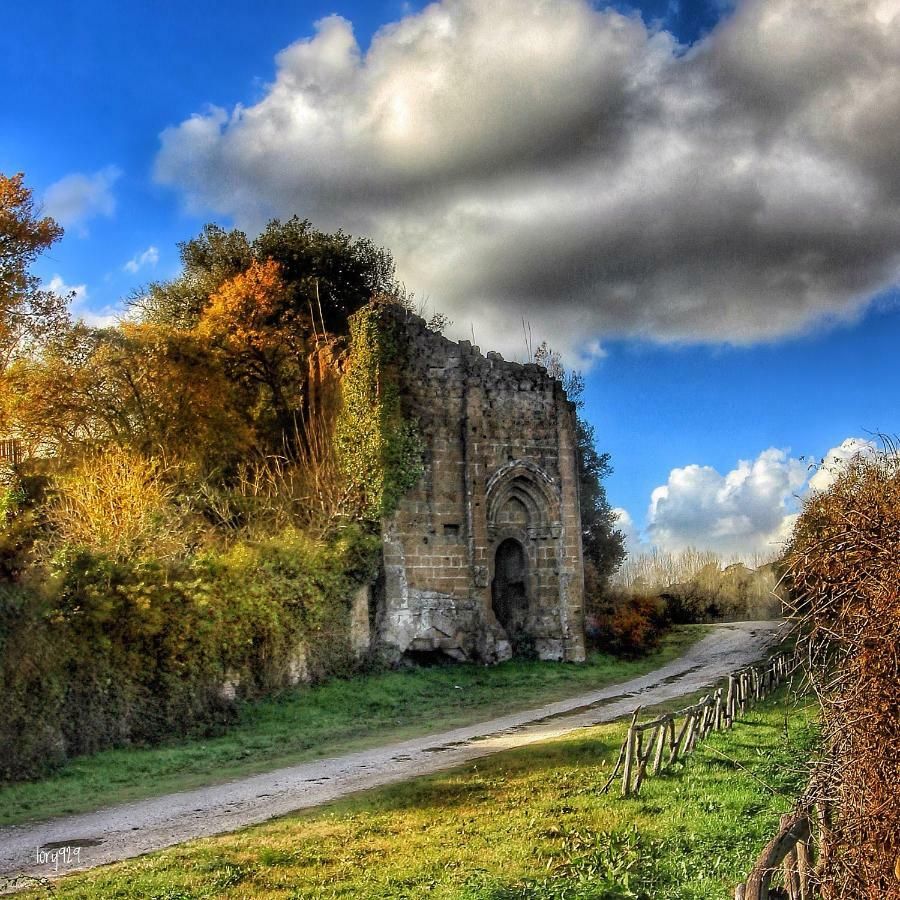 Platea Cavour Villa Sutri Buitenkant foto